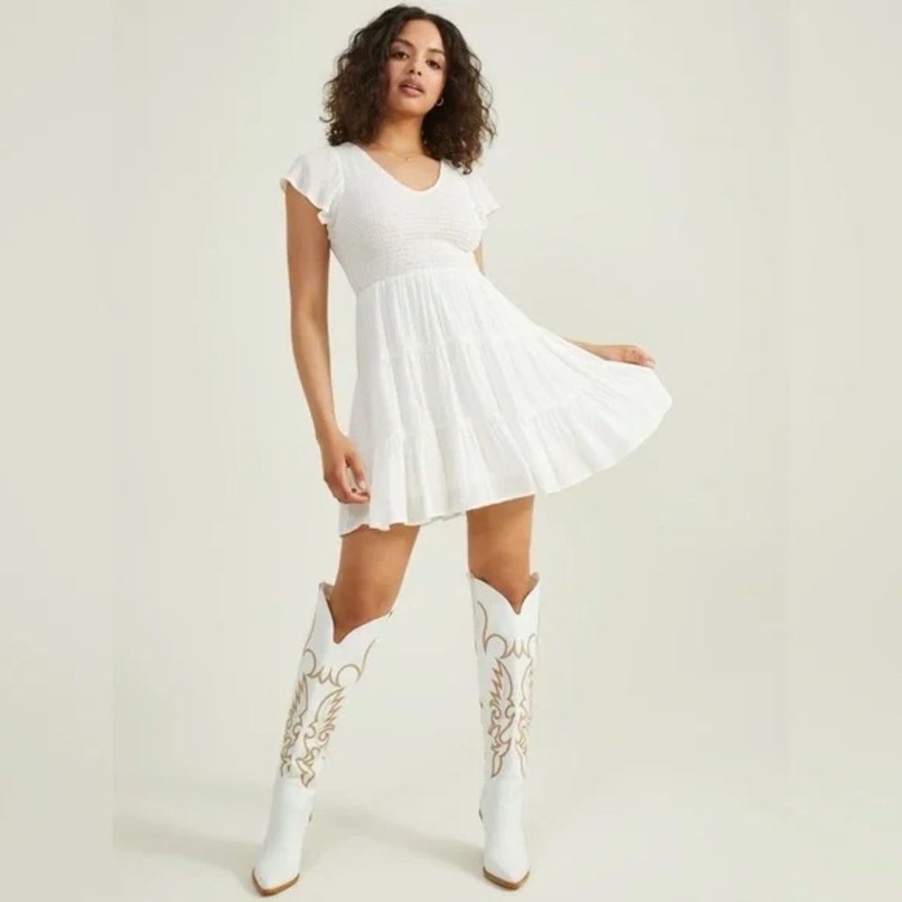 Altar’d State Keni Smocked Dress - Medium - White - NWT